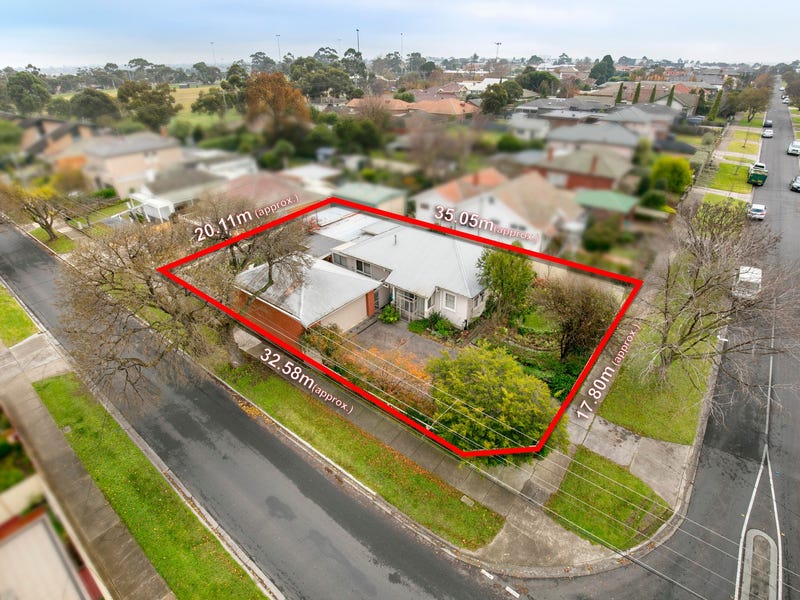 97 Roberts Street, Essendon, VIC 3040