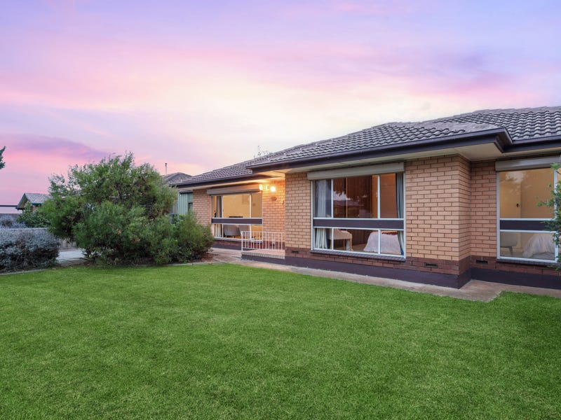 Houses for Sale in Port Noarlunga South, SA 5167