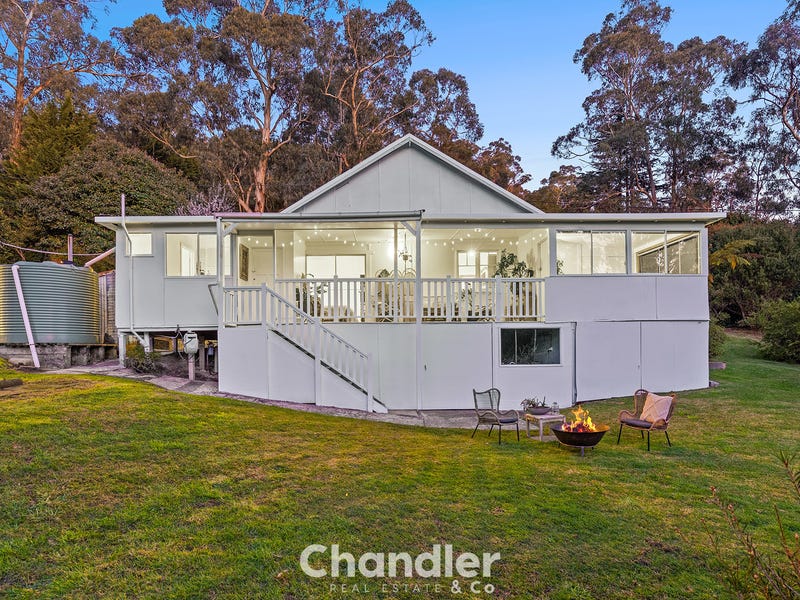 5 James Street, Selby, Vic 3159 Property Details