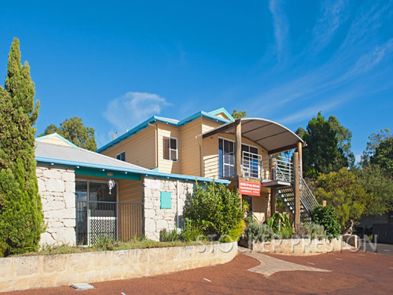 30 Gifford Road, Dunsborough, WA 6281 Property Details