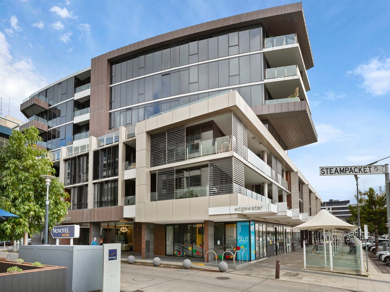 204/68 Eastern Beach Road, Geelong, VIC 3220