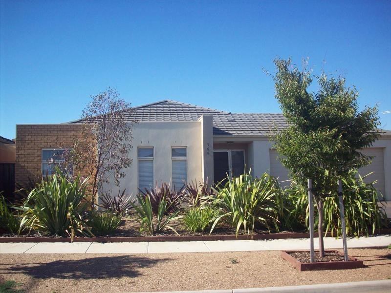 106 Eureka Drive, Manor Lakes, VIC 3024