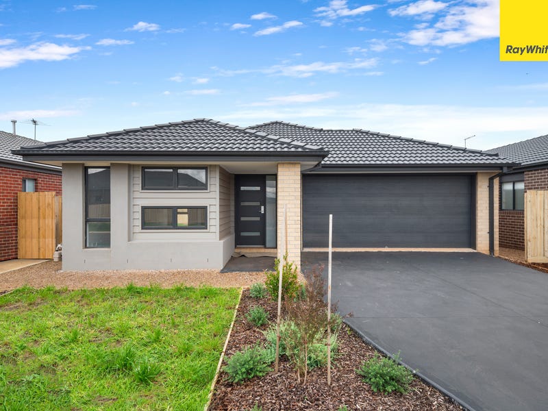 15 Bolton Street, Melton South, VIC 3338 - realestate.com.au