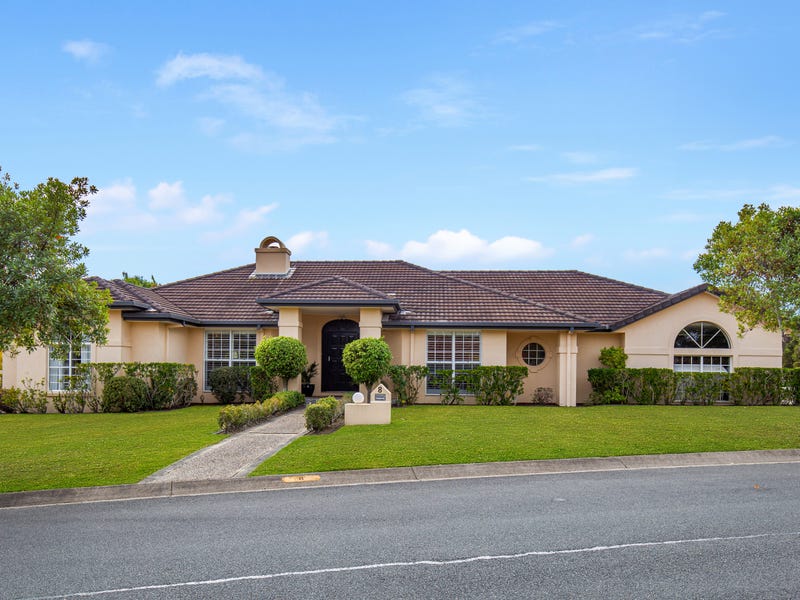 8 Arun Drive, Arundel, Qld 4214 Property Details