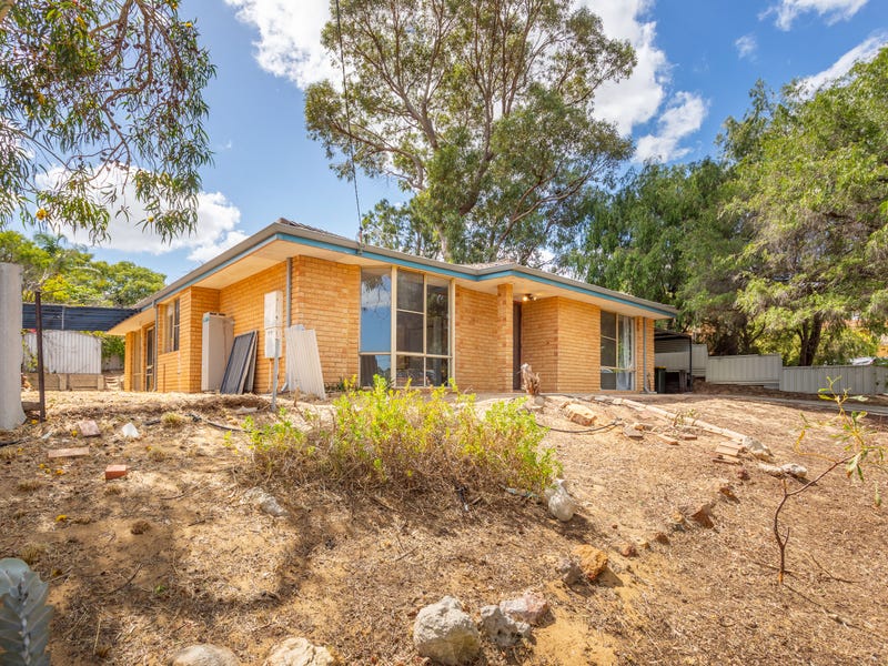 18 Mandarin Court, Craigie, WA 6025 House for Sale