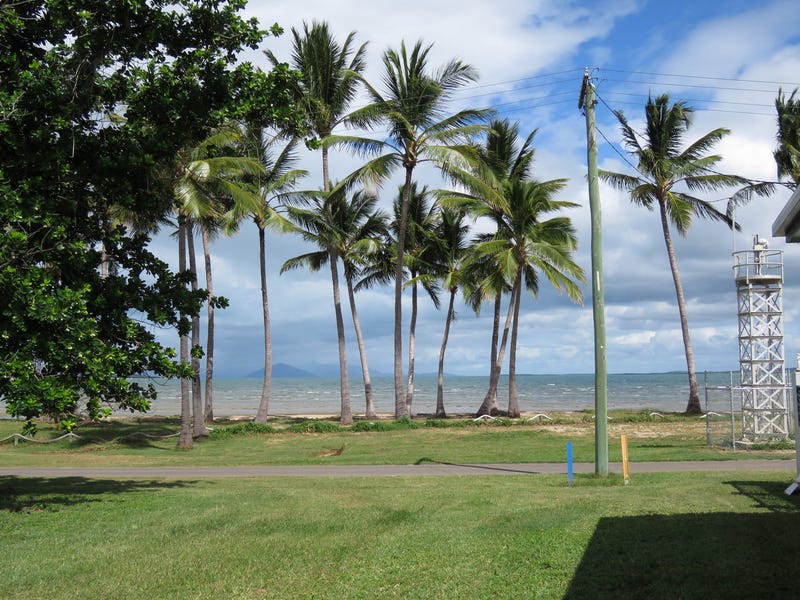 17 Thomas Street, Bowen, Qld 4805 Property Details