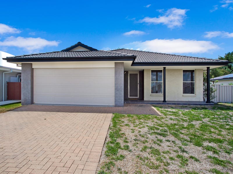 25 Milburn Road, Tamworth, NSW 2340 Property Details