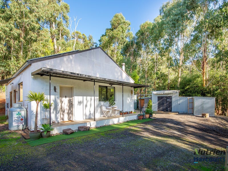 135 Silver Creek Road, Flowerdale, Vic 3717 House for Sale