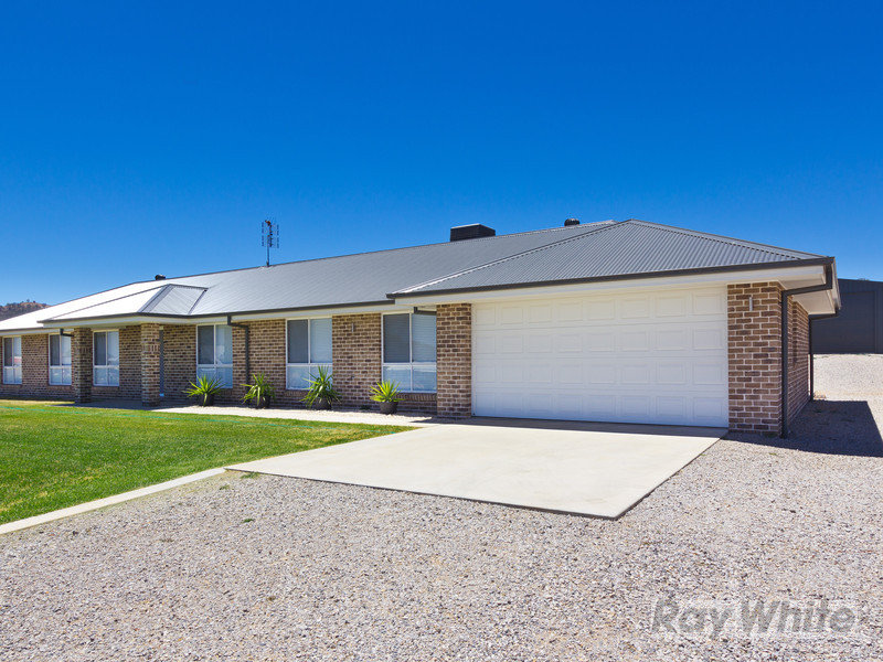 4 Conjola Drive, Moore Creek, NSW 2340