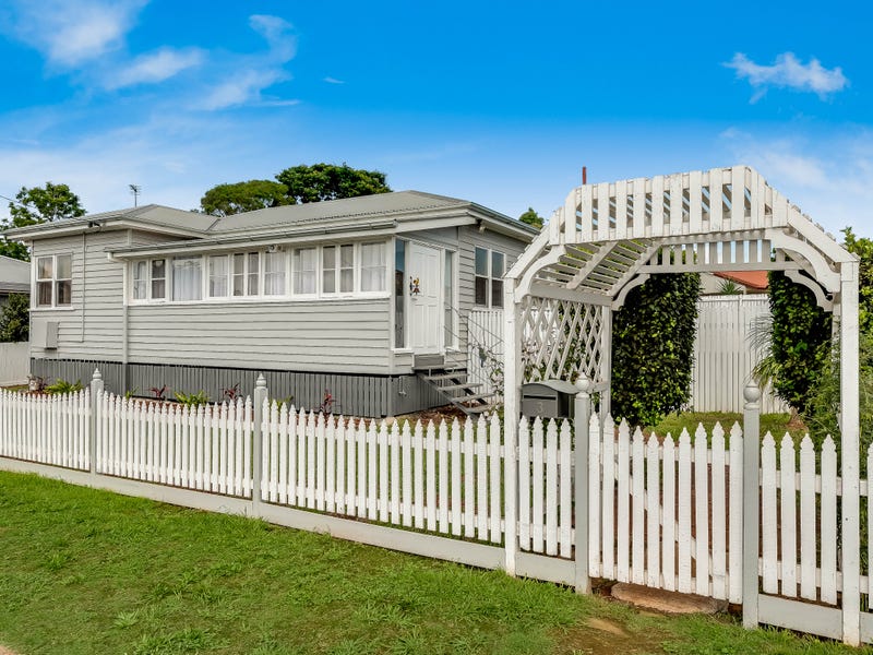 3 Helen Street, Newtown, QLD 4350