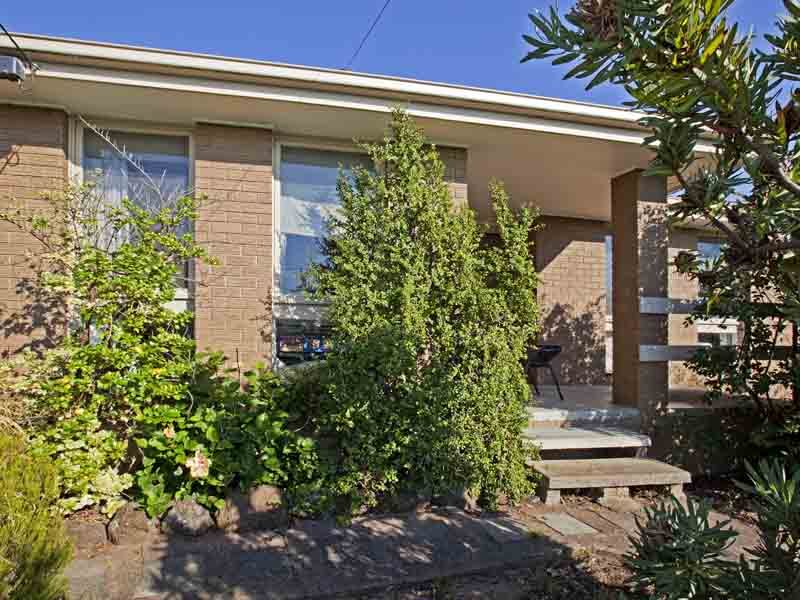 30 Cedar Grove, Highton, Vic 3216 Property Details