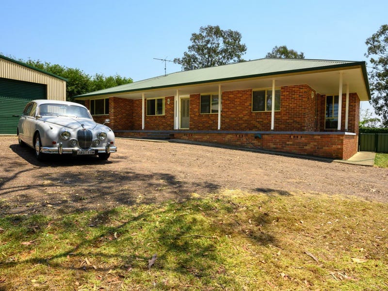 10 Cross Street, Seaham, NSW 2324