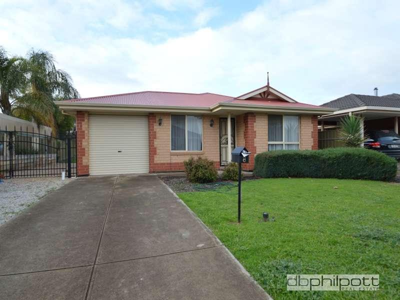 8 Hutton Avenue, Andrews Farm, SA 5114