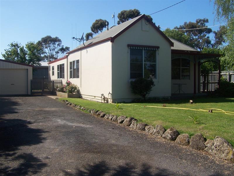 32 Mcvicar Street, Koroit, VIC 3282