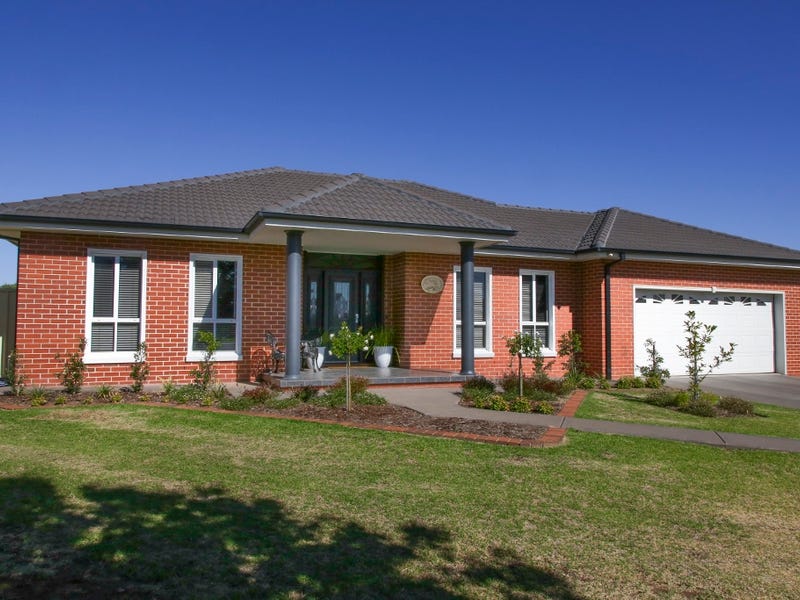 4 Moreton Bay Drive, Leeton, NSW 2705 Property Details