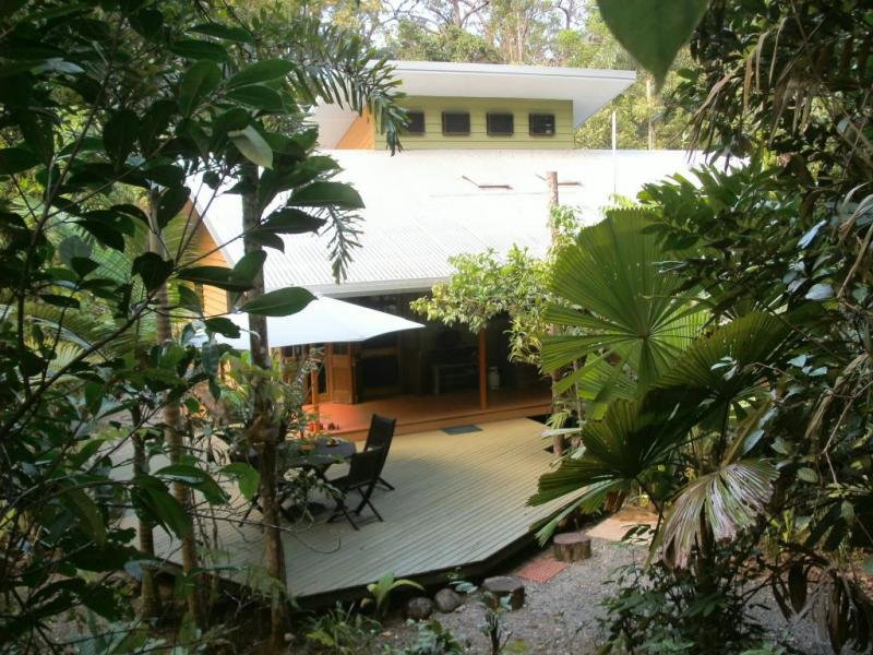 L188 Bloodwood Road COW BAY, Daintree, Qld 4873 Property Details