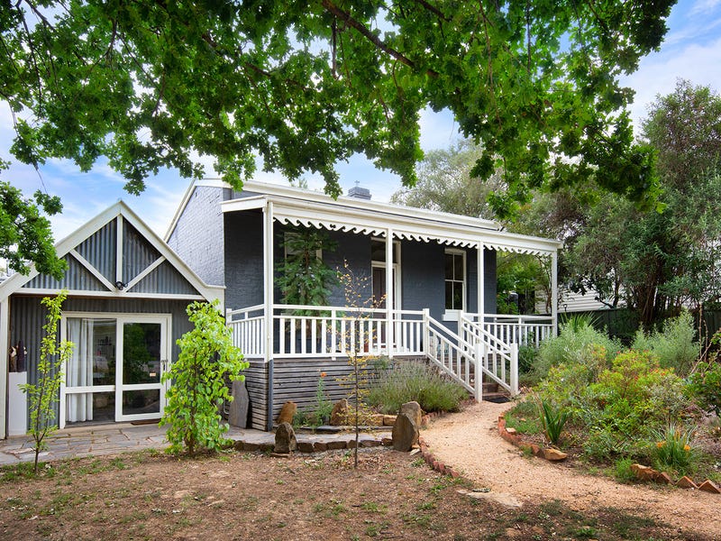 1A Bull Street, Castlemaine, Vic 3450 Property Details