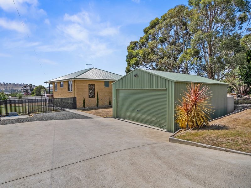 12 Lord Street, Triabunna, Tas 7190 House for Sale