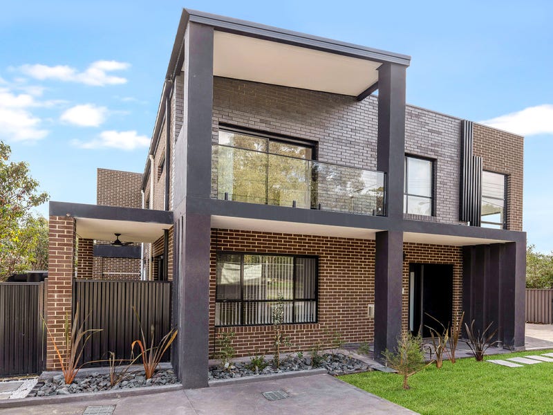 1/2 Lillian Rd, Riverwood, NSW 2210 Townhouse for Sale realestate