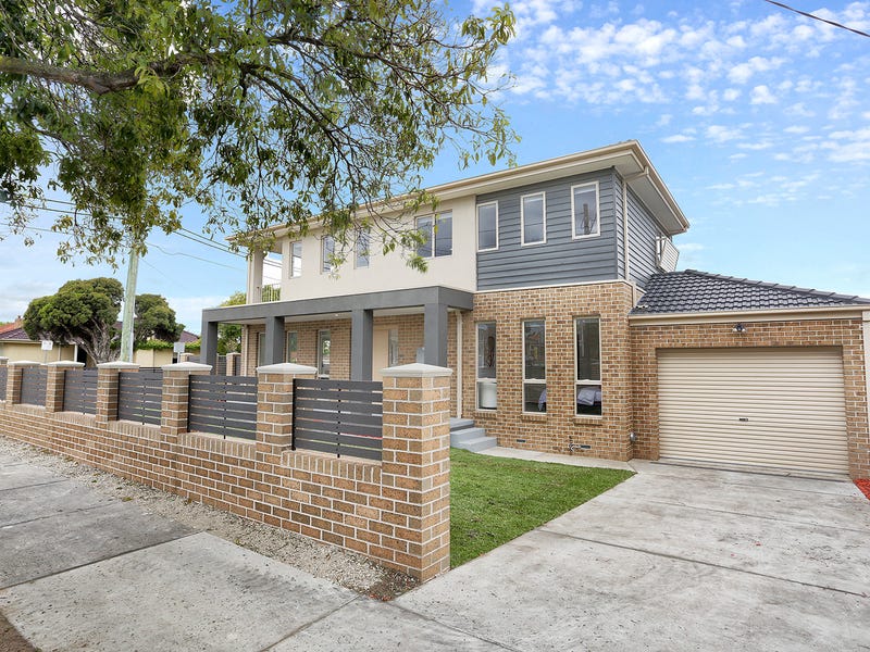 79 Gladstone Road, Dandenong, Vic 3175 Property Details