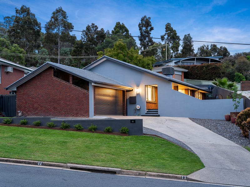 11 Michelle Avenue, Lavington, NSW 2641