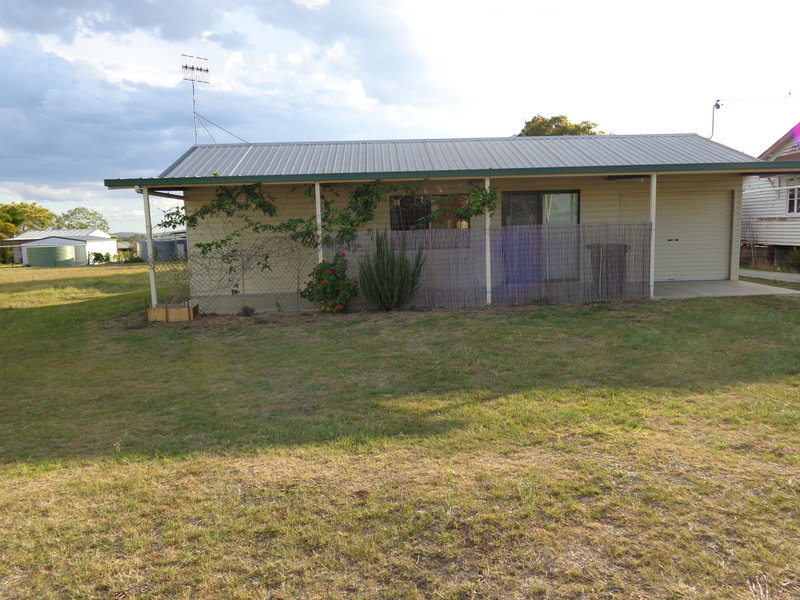 6 Bond Street, Moffatdale, Qld 4605 Property Details