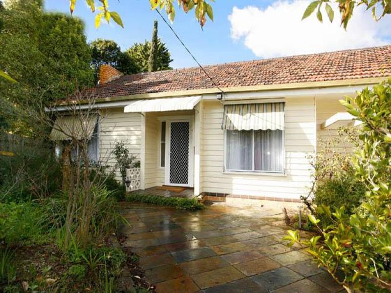 15 Kinkora Road, Blackburn, Vic 3130 Property Details