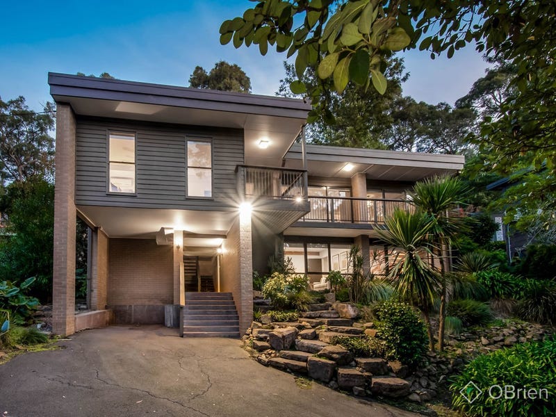 102 Old Belgrave Road, Upwey, Vic 3158 - Property Details