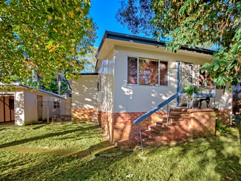 6 Soldiers Point Drive, Norah Head, NSW 2263