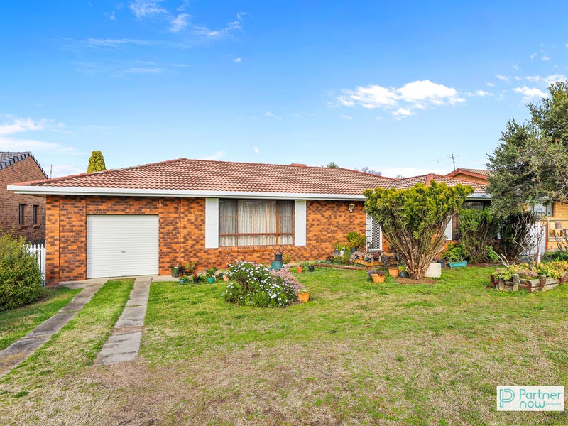 5 Dorothy Avenue, Kootingal, NSW 2352 Property Details