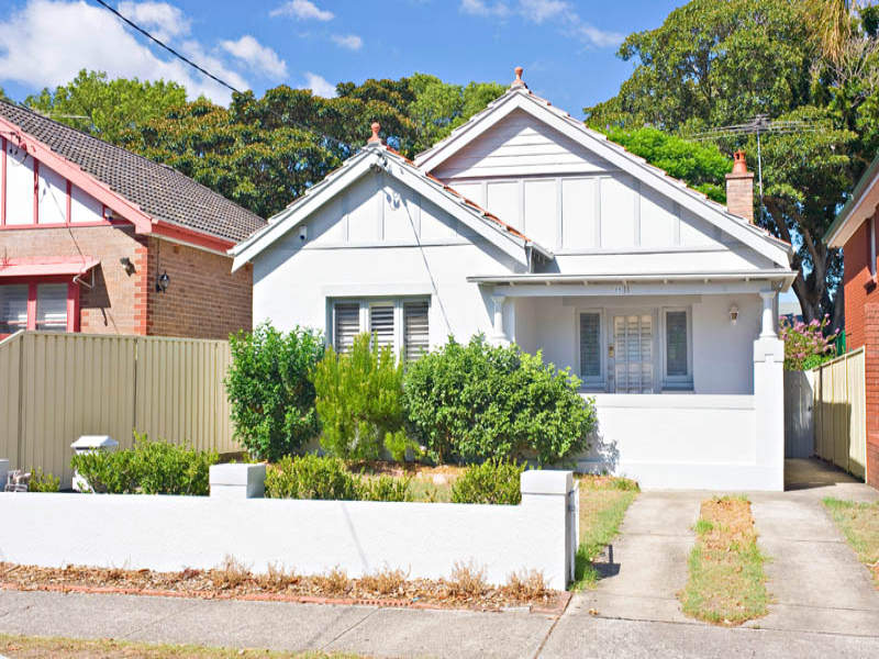 11 Kings Road, BrightonLeSands, NSW 2216 Property Details