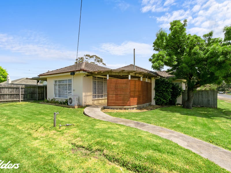 30 Duke Street, Yarram, Vic 3971 House for Sale