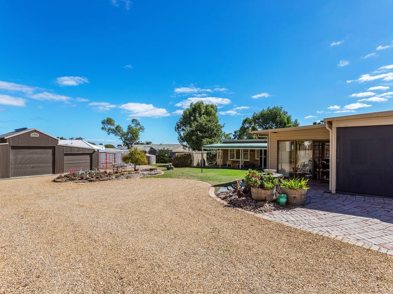 8 St Andrews Terrace, Willunga, SA 5172 Property Details 8 St Andrews Terrace, Willunga, SA 5172 Property Details