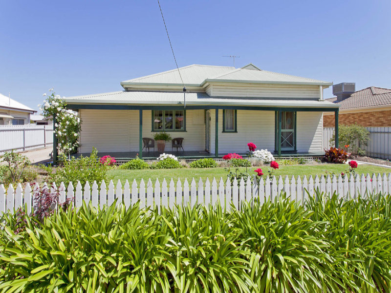 15 Watson Street, Wodonga, Vic 3690 Property Details