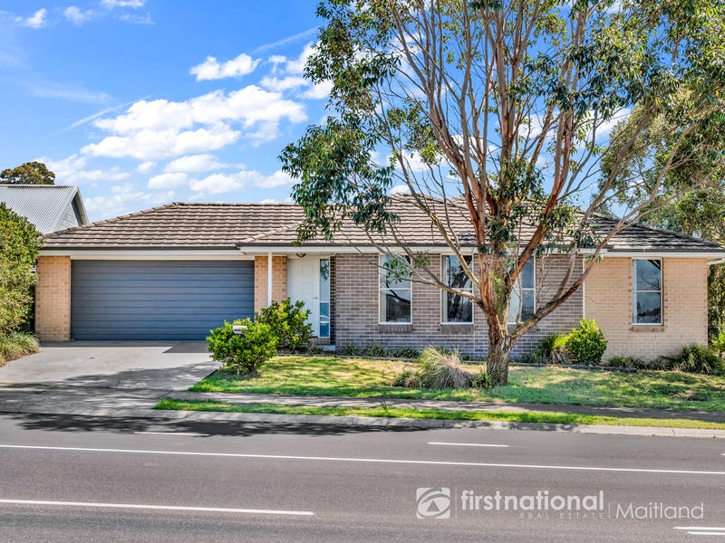 97 McKeachie Drive, Aberglasslyn, NSW 2320 Property Details