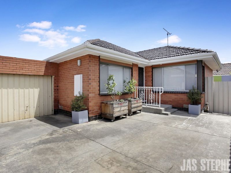 4/18 Edgar Street, Kingsville, VIC 3012
