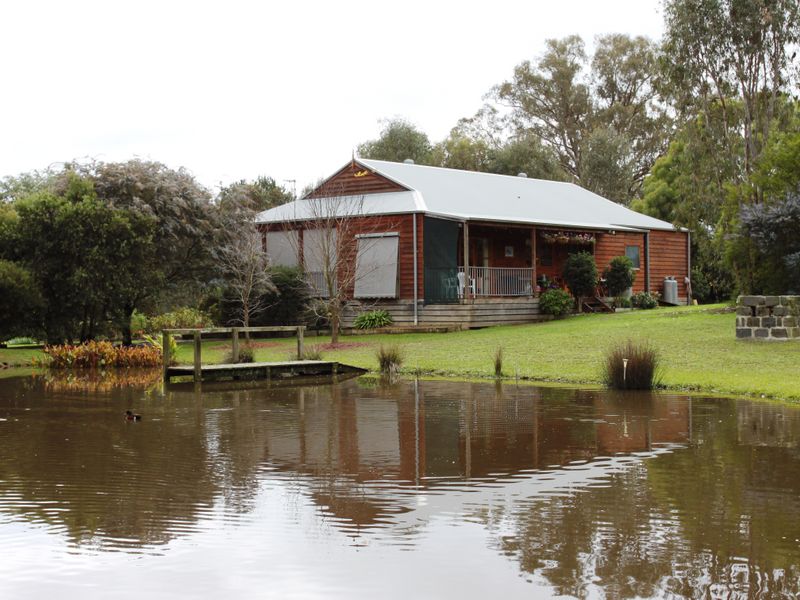22 Jones Close, Alexandra, Vic 3714 Property Details