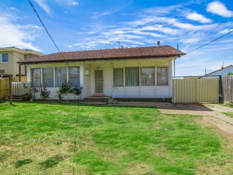 4 KIEWA CRESCENT, Dallas, Vic 3047 Property Details