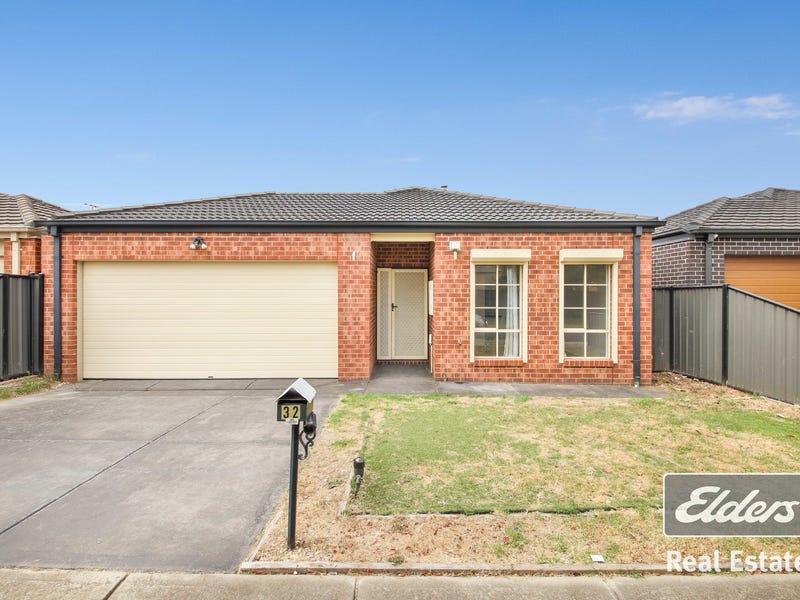 32 Peveril Avenue, Derrimut, Vic 3026 - Property Details