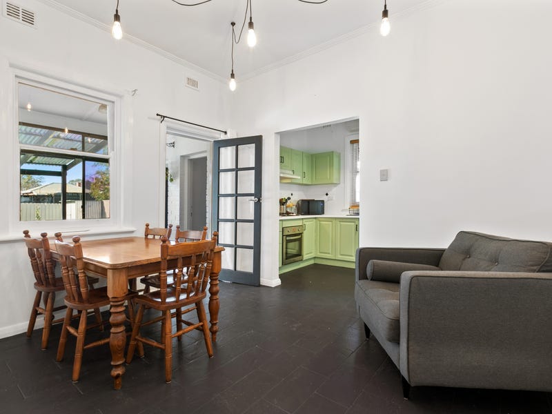 9 Farnham Road, Keswick, SA 5035 Property Details