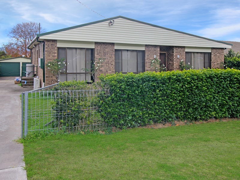 45 Barton St, Scone, NSW 2337 Property Details