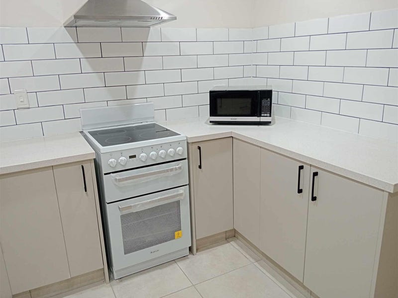 4 Grevillea Court, Greenvale, Qld 4816 House for Rent