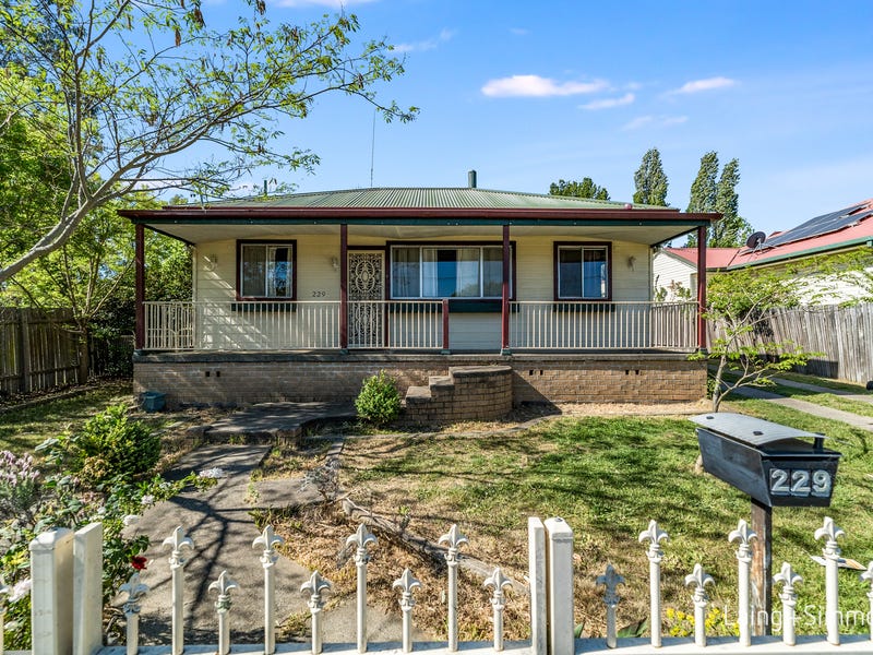 229 Donnelly Street, Armidale, NSW 2350