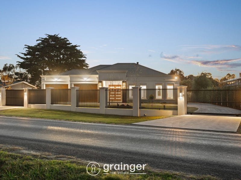 137 Tooradin Station Road, Tooradin, Vic 3980 House for Sale