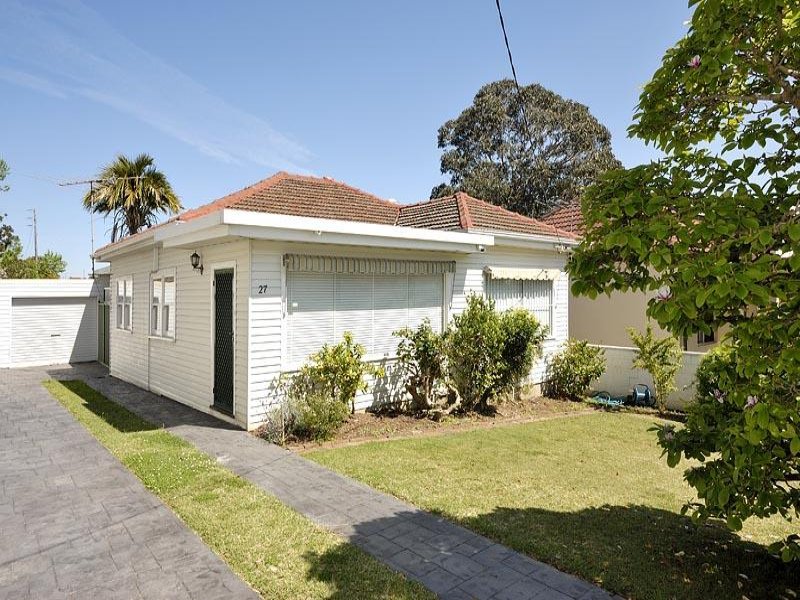 27 Clevedon Road, Hurstville, NSW 2220