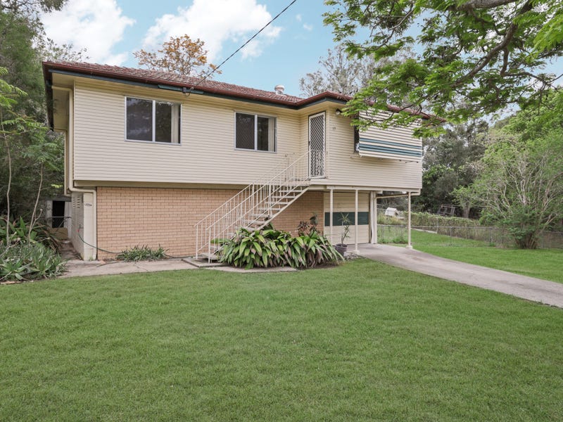 17 Harvey Street Strathpine Qld 4500 Realestate Com Au