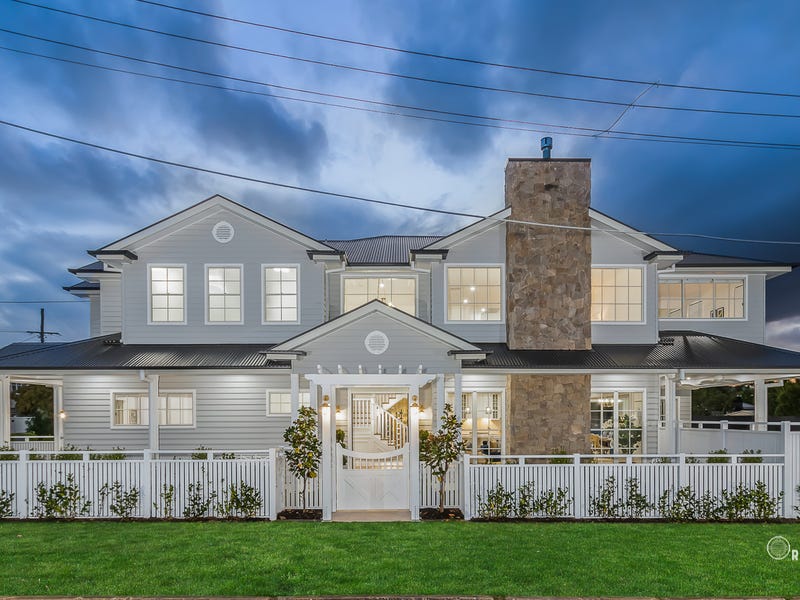 13++ Real estate agents graceville info