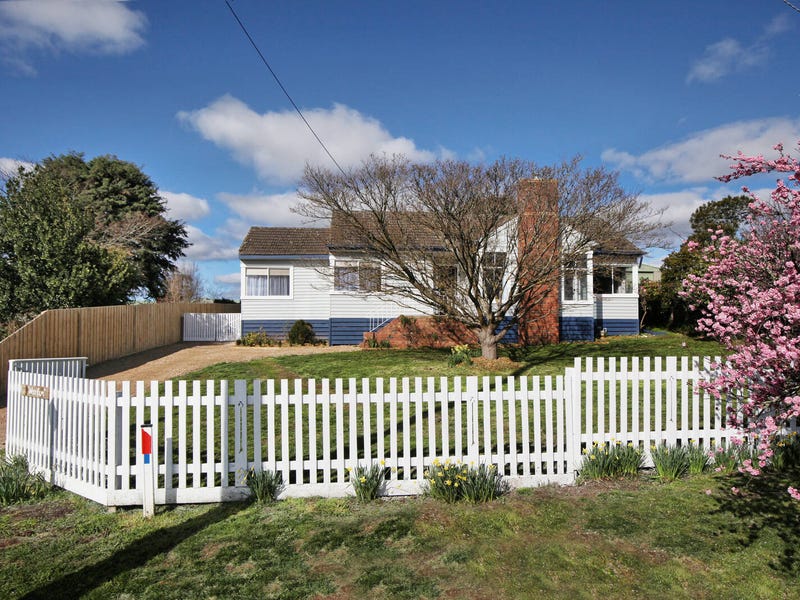 102 Street, Vic 3444 Property Details