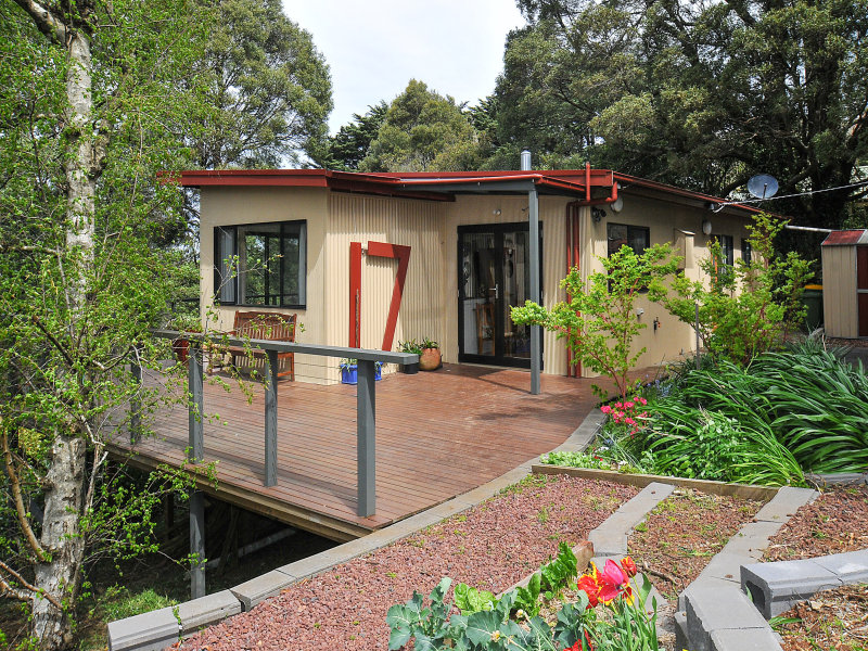 17 One Tree Hill Road, Ferny Creek, VIC 3786
