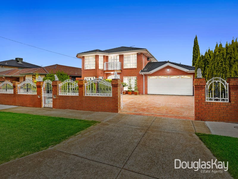 100 Suffolk Road, Sunshine North, VIC 3020